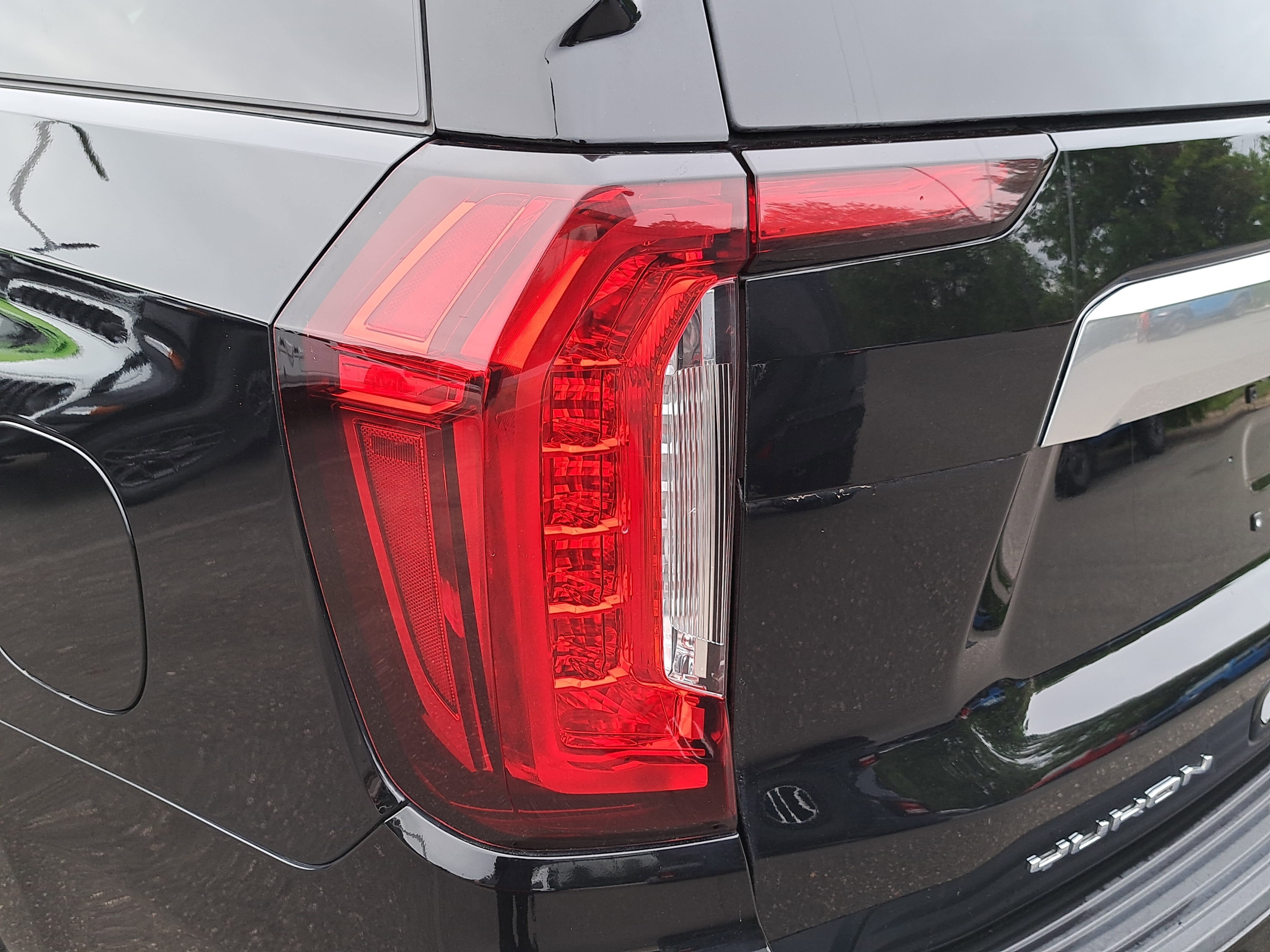 Used 2022 GMC Yukon XL Denali w/ Max Trailering Package AWD/4WD image 35