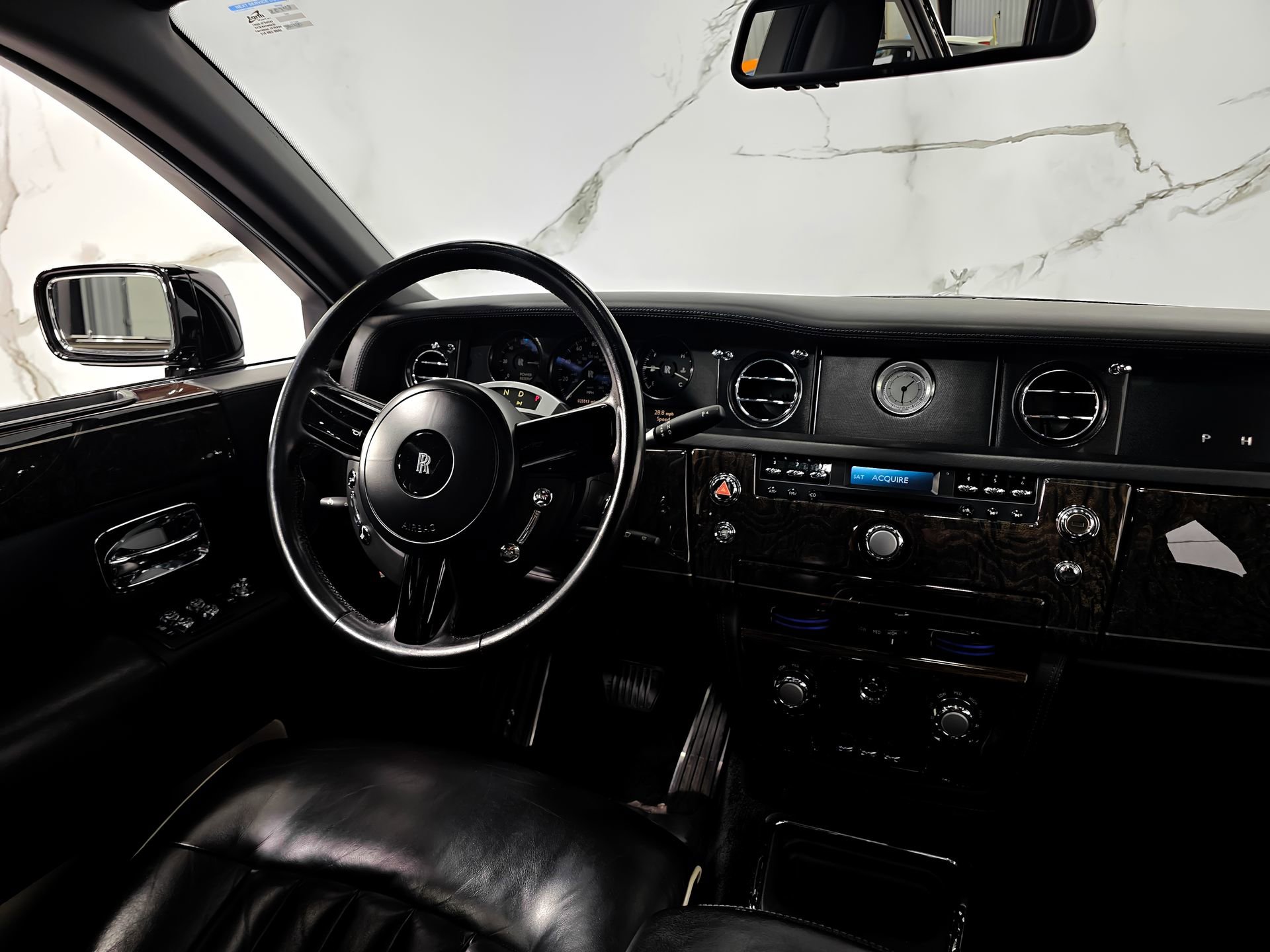 Used 2006 Rolls-Royce Phantom Sedan RWD image 30