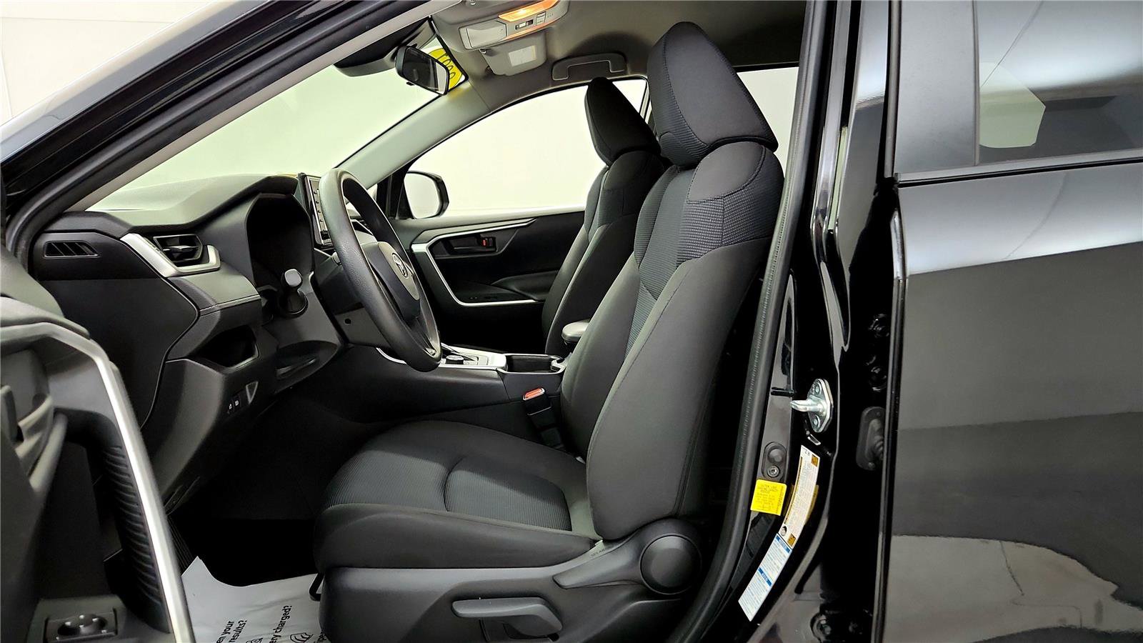 Certified 2021 Toyota RAV4 LE image 25