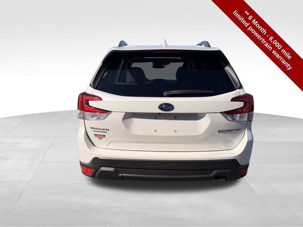 Used 2021 Subaru Forester Premium AWD/4WD image 2
