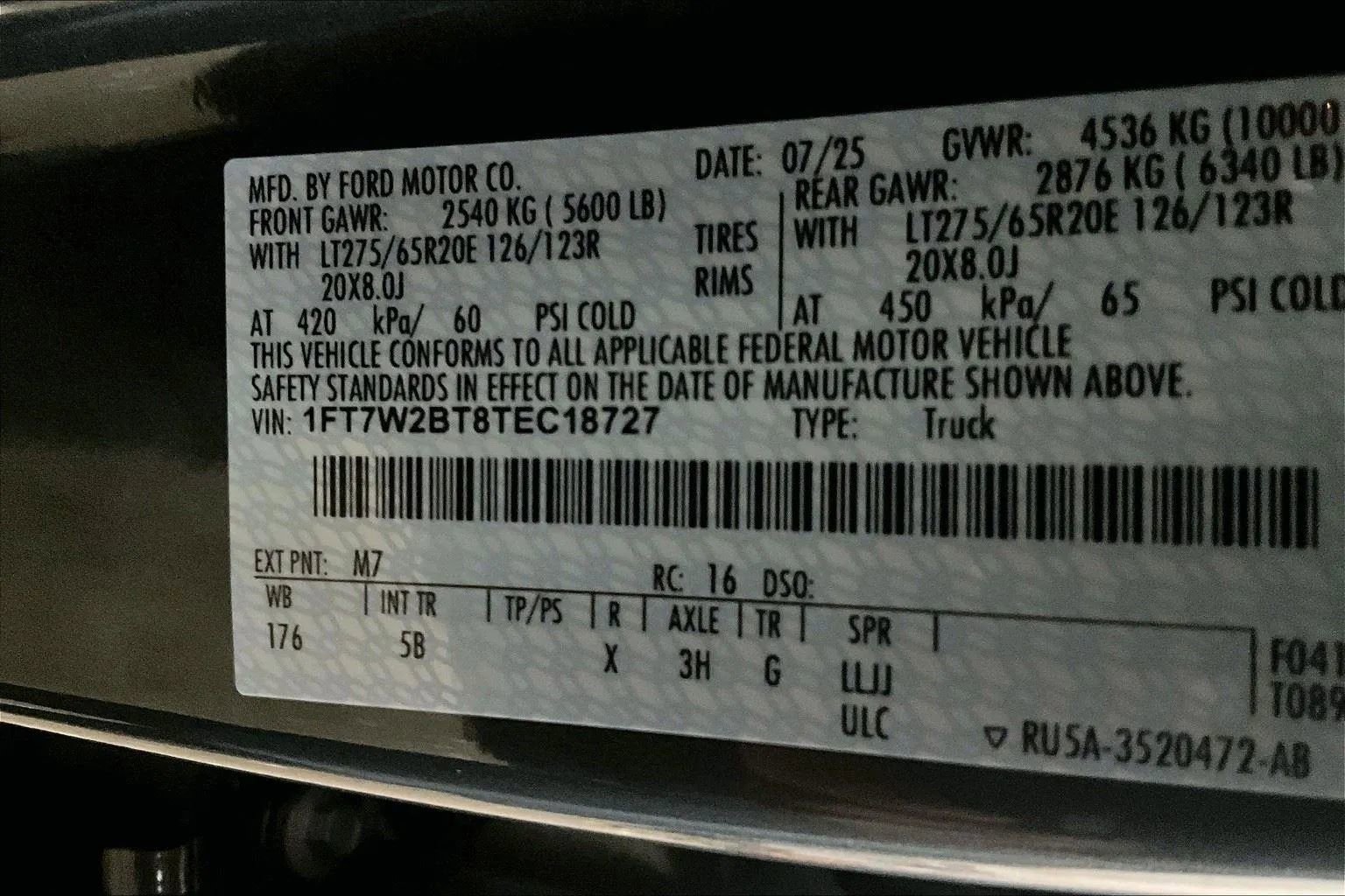 New 2026 Ford F250 Lariat w/ Black Appearance Package image 33