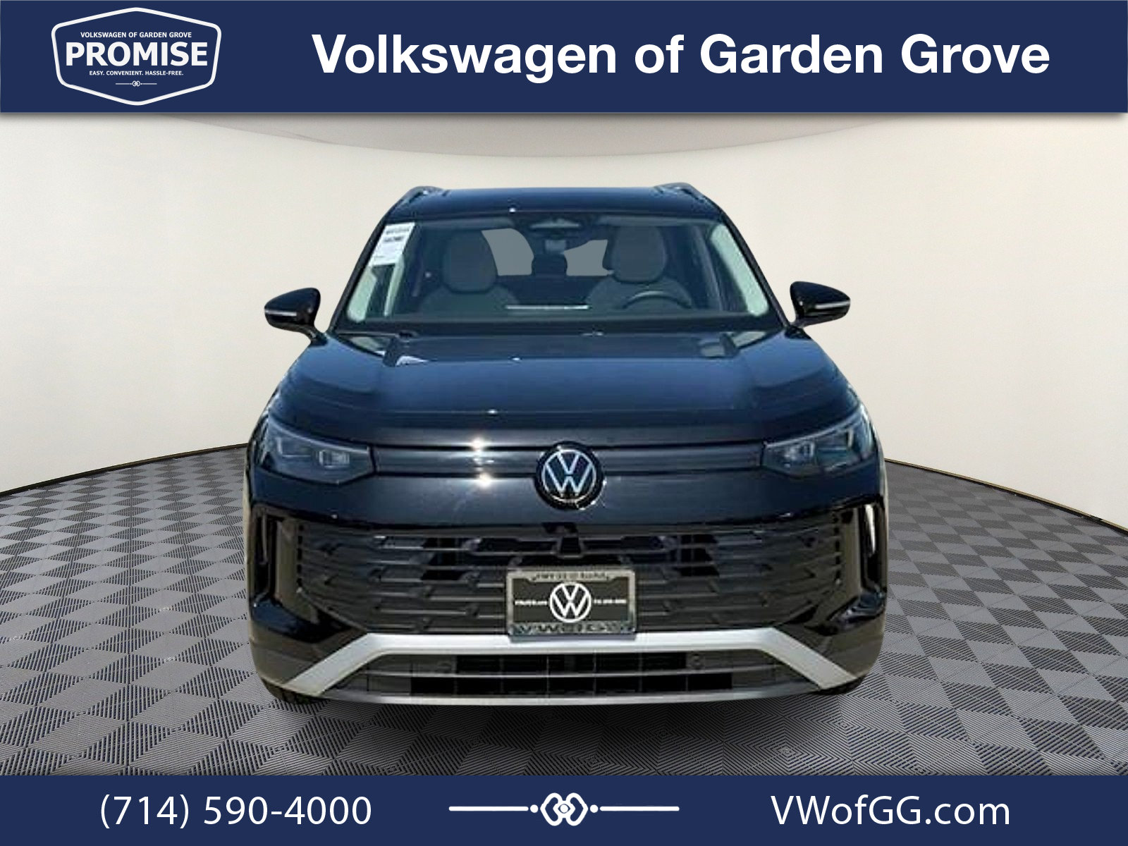 New 2026 Volkswagen Tiguan SE FWD image 3