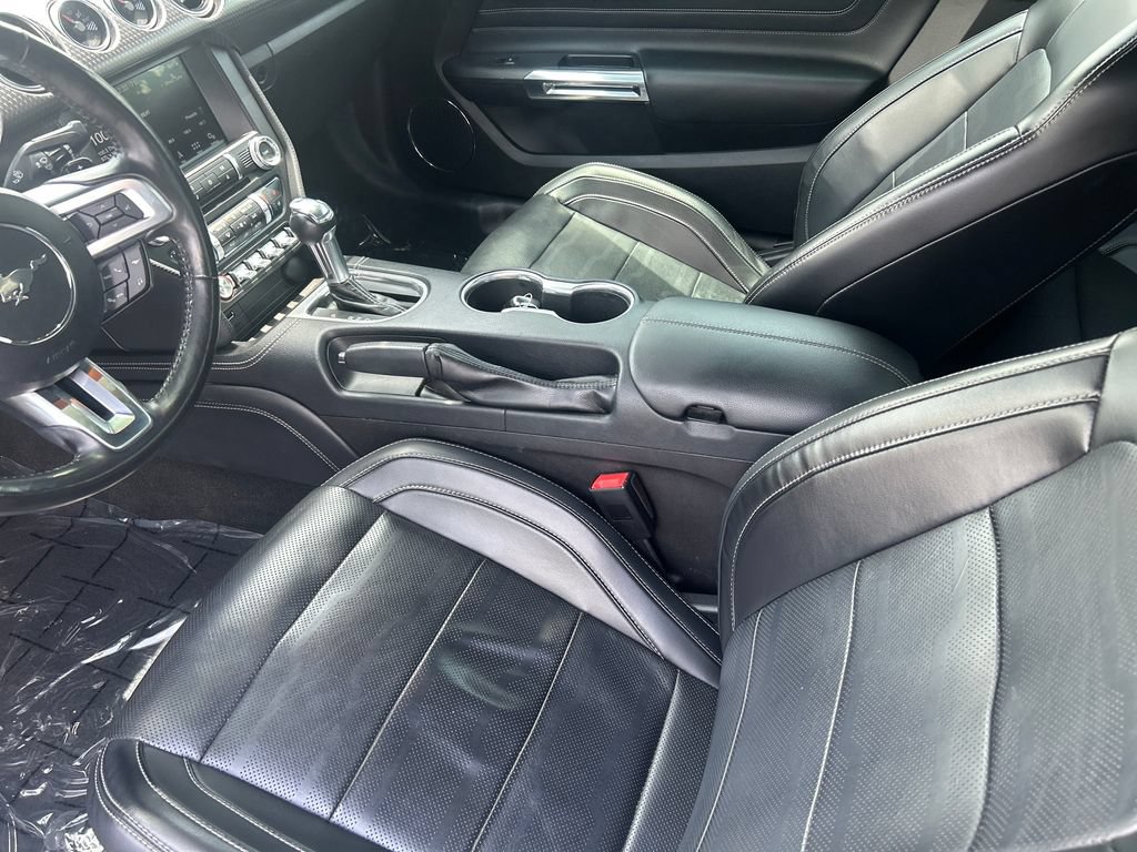 Used 2019 Ford Mustang GT Premium w/ GT Performance Package RWD image 11