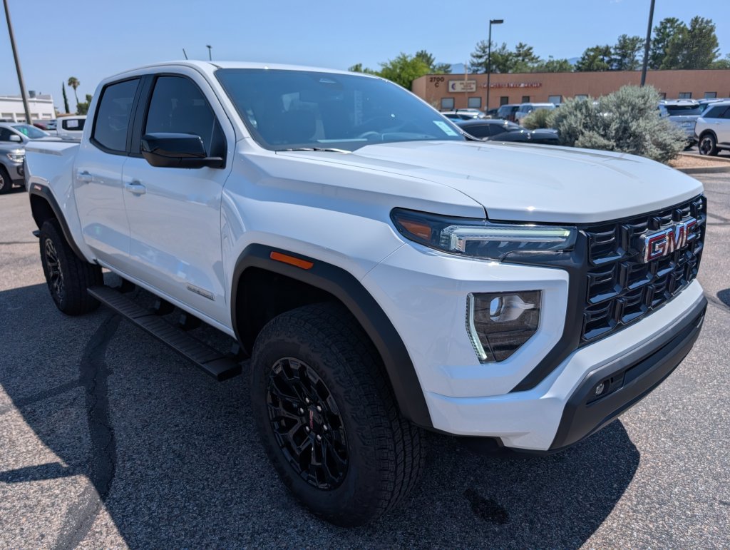 New 2026 GMC Canyon Elevation w/ Convenience Package RWD image 7