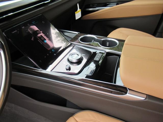New 2026 Cadillac Escalade Luxury w/ LPO, Radiant Package AWD/4WD image 20