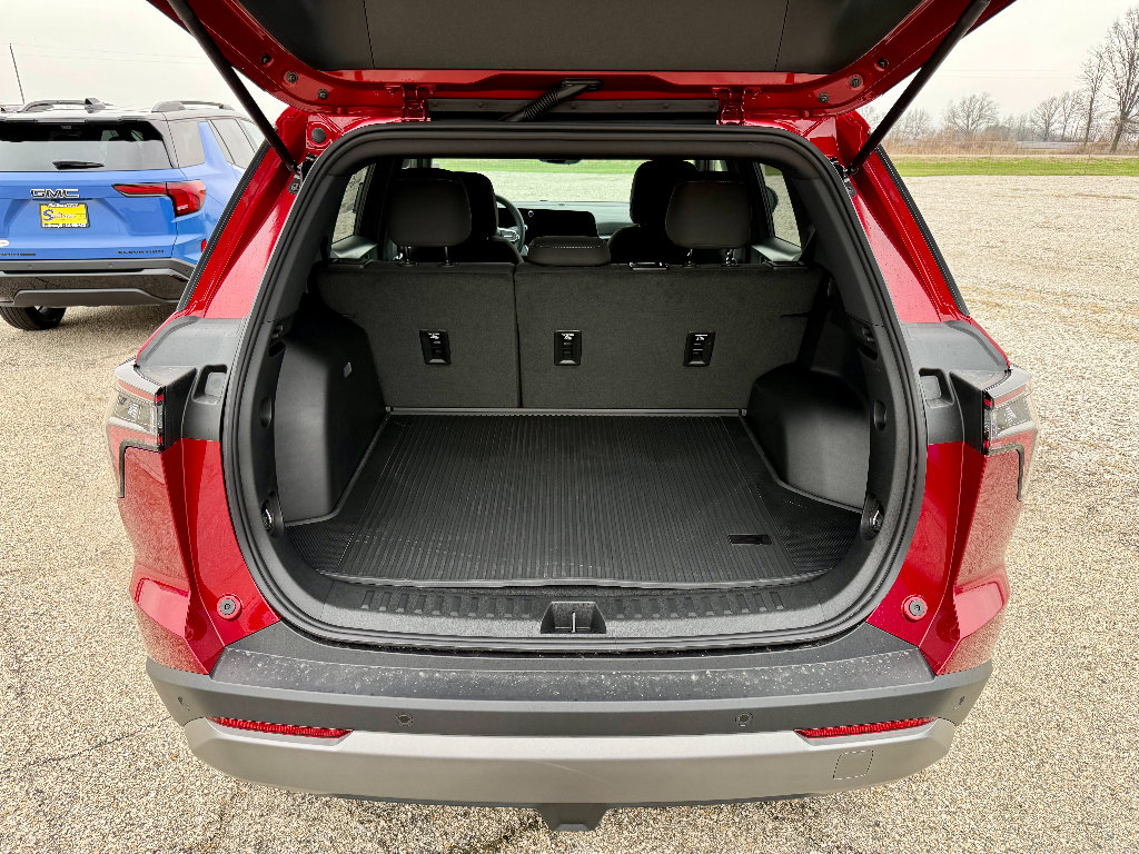 New 2026 Chevrolet Equinox LT w/ Safety and Technology Package image 24