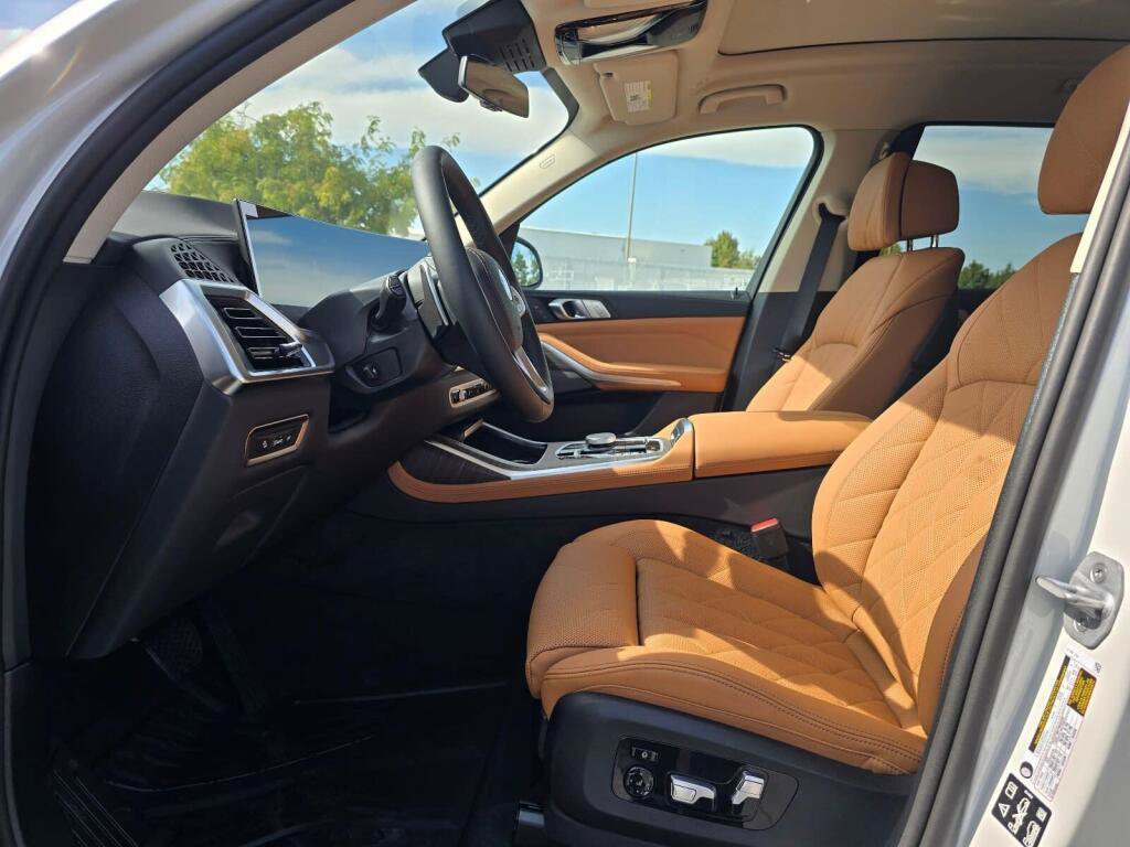 New 2027 BMW X7 xDrive40i AWD/4WD image 20