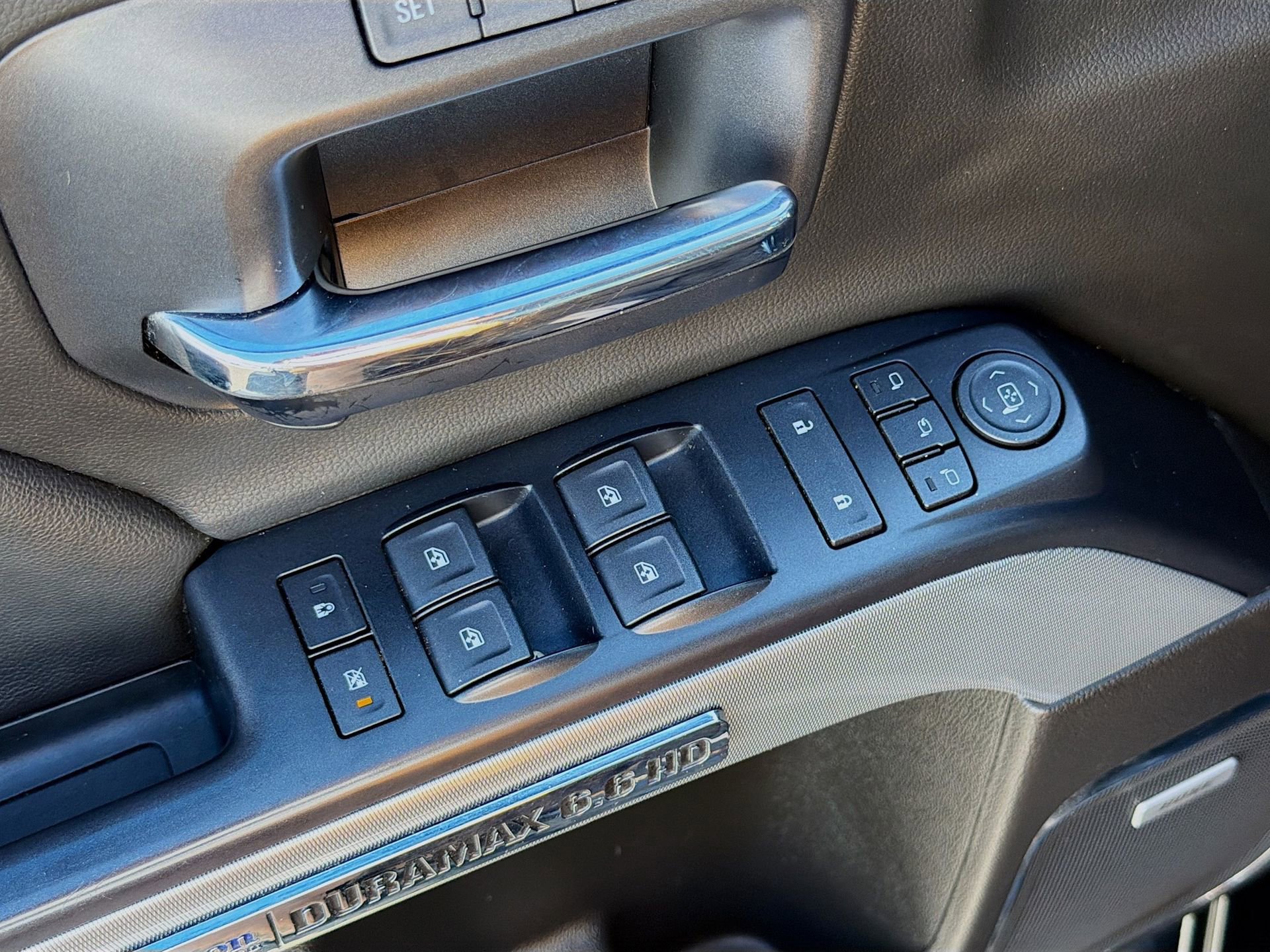 Used 2019 Chevrolet Silverado 2500 LTZ w/ Duramax Plus Package image 22