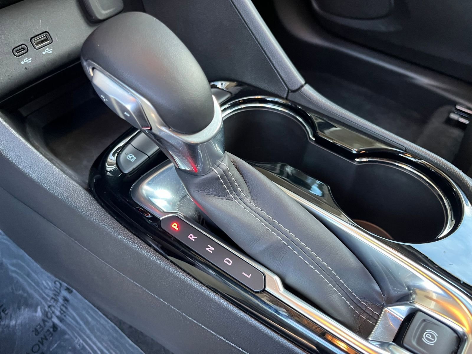 Used 2025 Buick Encore GX Preferred image 41