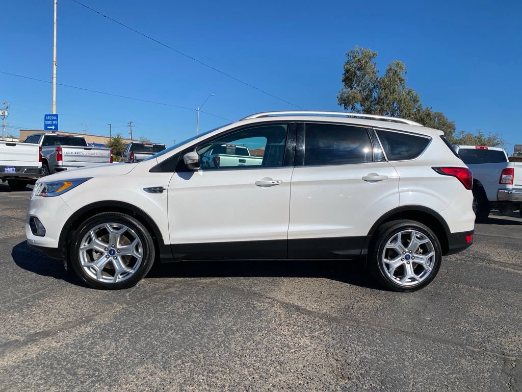 Used 2019 Ford Escape Titanium FWD image 3