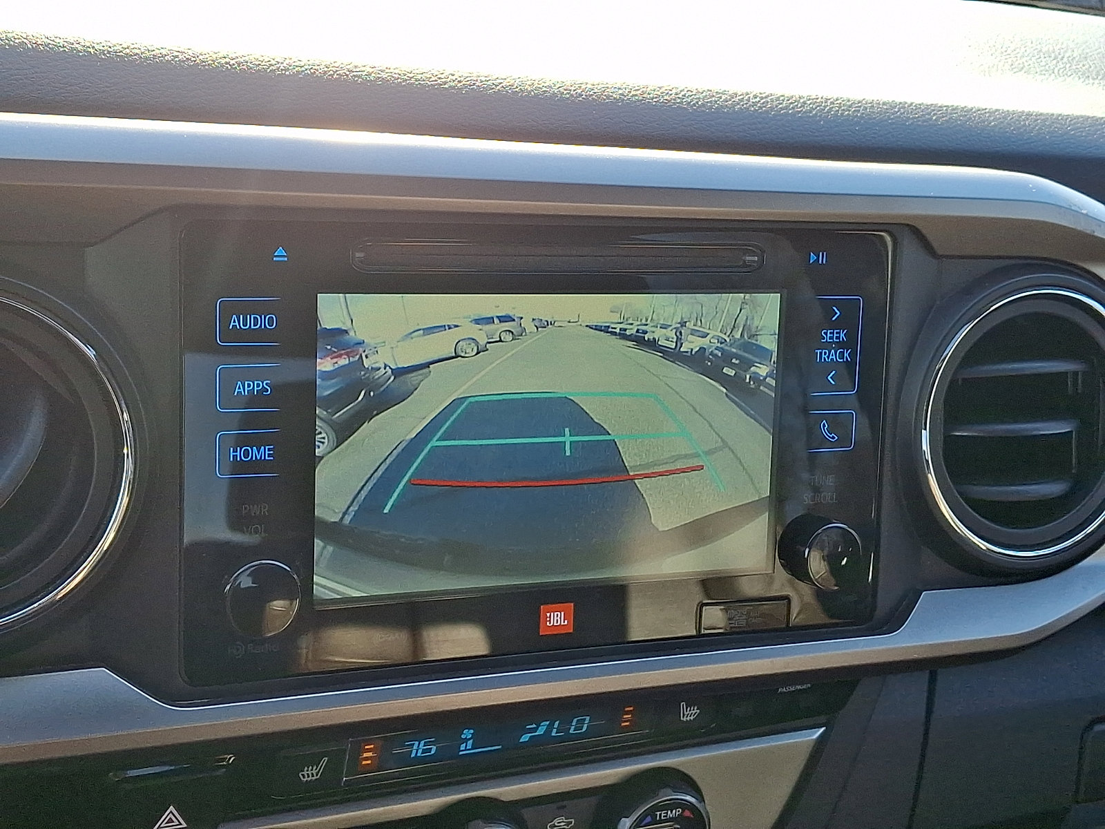 Used 2017 Toyota Tacoma Limited image 16