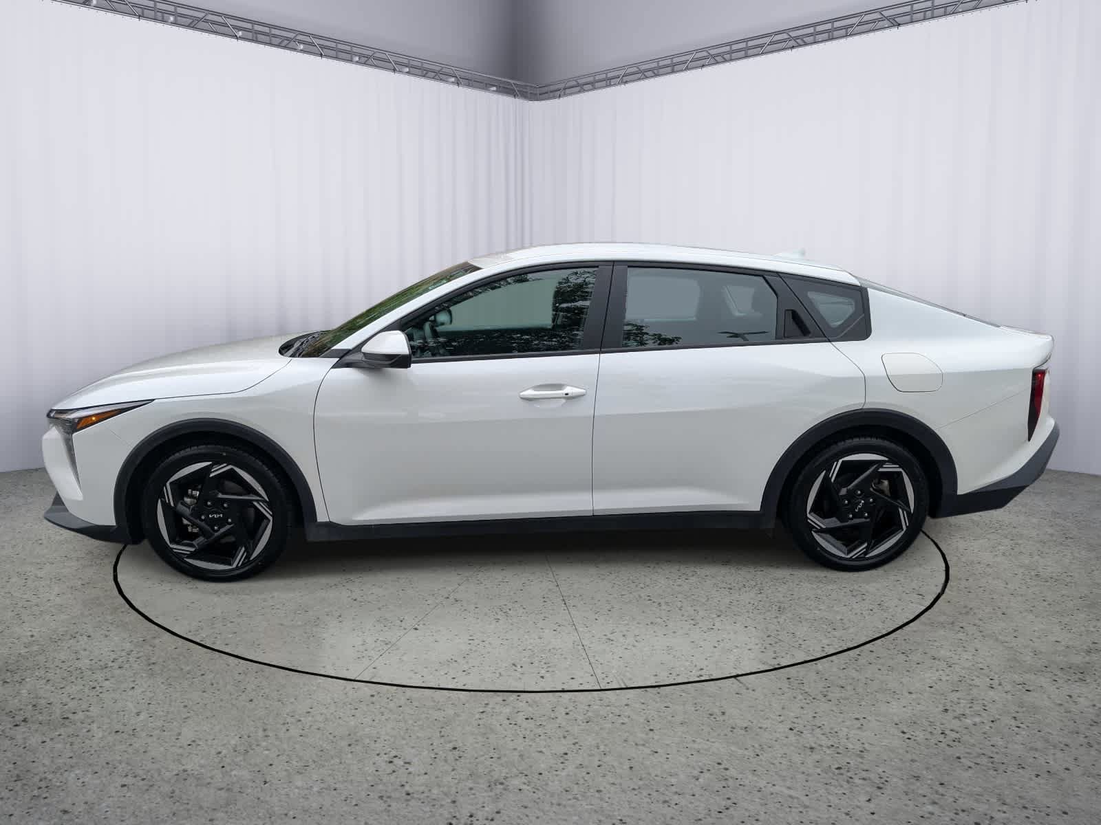Used 2025 Kia K4 EX FWD image 6