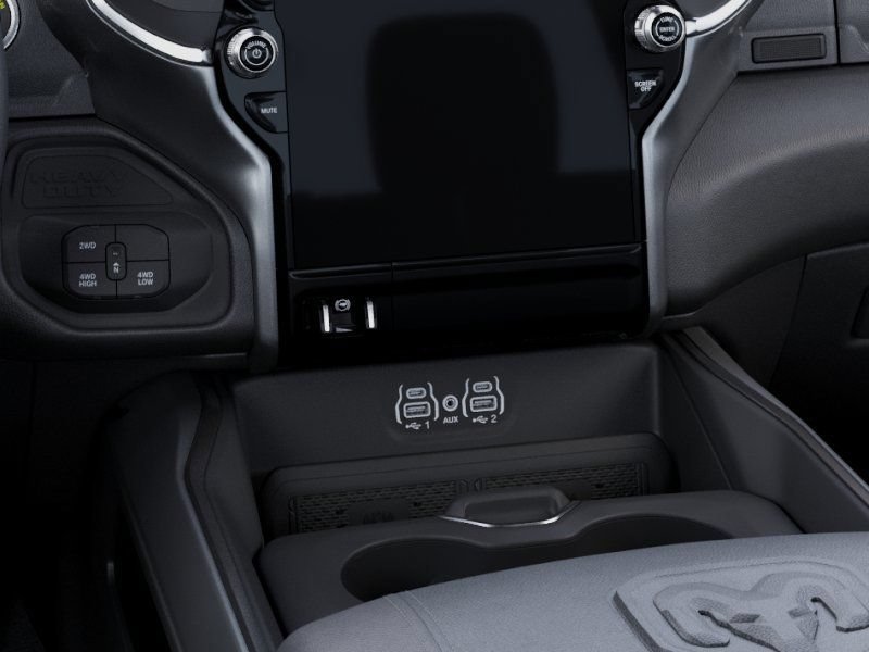 New 2026 RAM 2500 Laramie AWD/4WD image 24