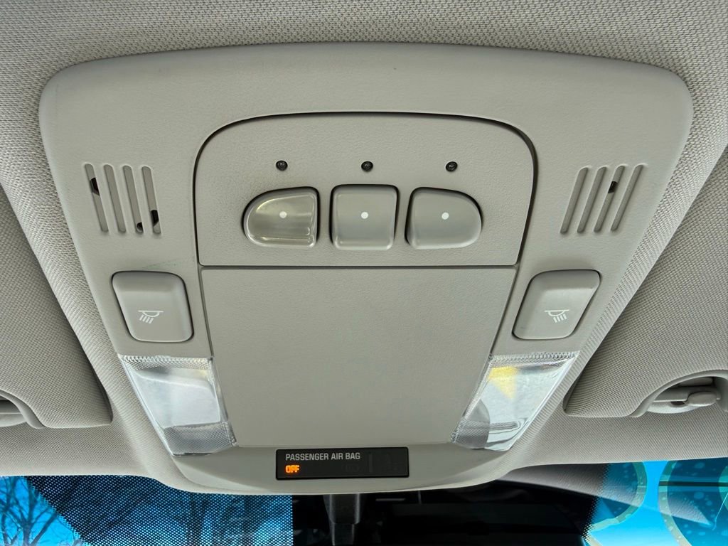 Used 2008 Buick Lucerne CXL w/ Ultra Confidence Package image 25