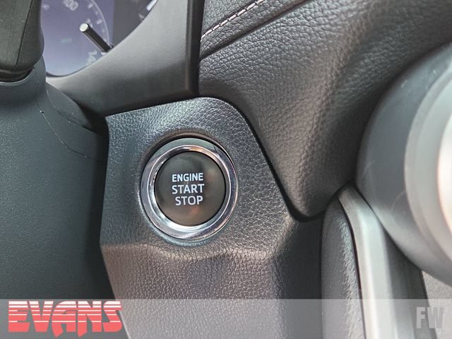 Used 2023 Toyota RAV4 XLE AWD/4WD image 6