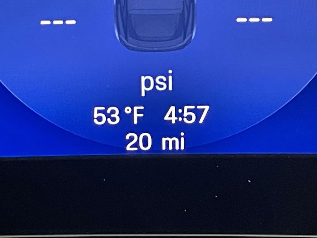 New 2026 Porsche Macan 4 Electric image 48