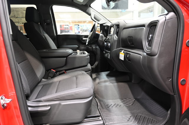 New 2026 Chevrolet Silverado 1500 Custom Trail Boss w/ Turbomax Blackout Package AWD/4WD image 13