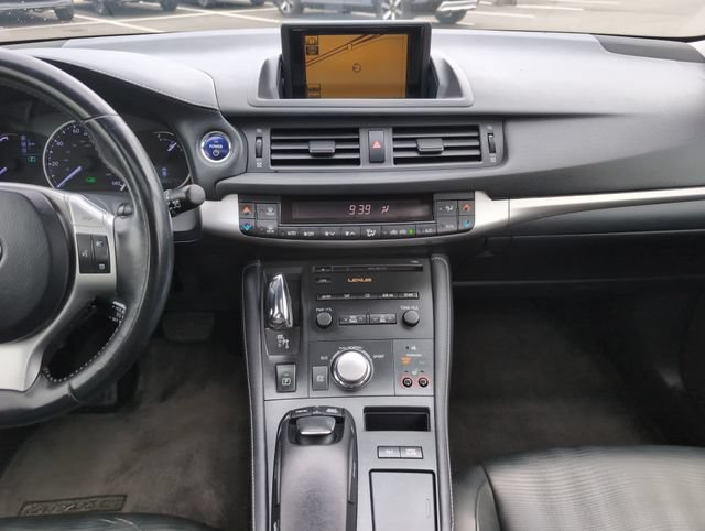 Used 2012 Lexus CT 200h Premium w/ Premium Audio Pkg FWD image 23