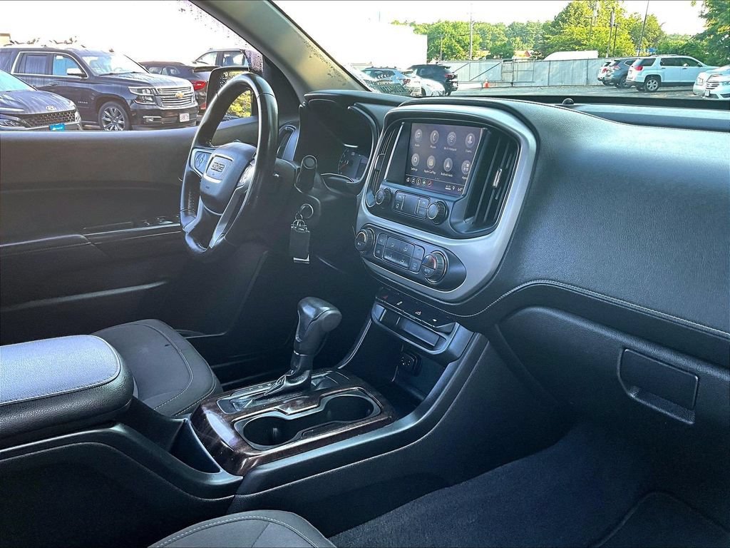 Used 2020 GMC Canyon SLE w/ Elevation Edition AWD/4WD image 21