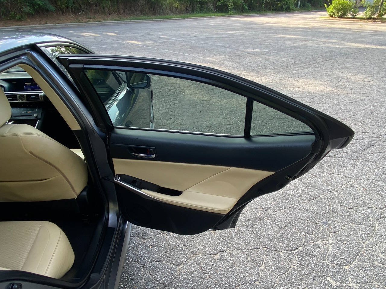 Used 2016 Lexus IS 200t RWD image 46
