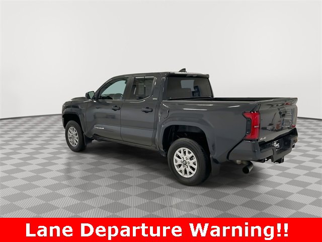 Used 2024 Toyota Tacoma SR5 image 7