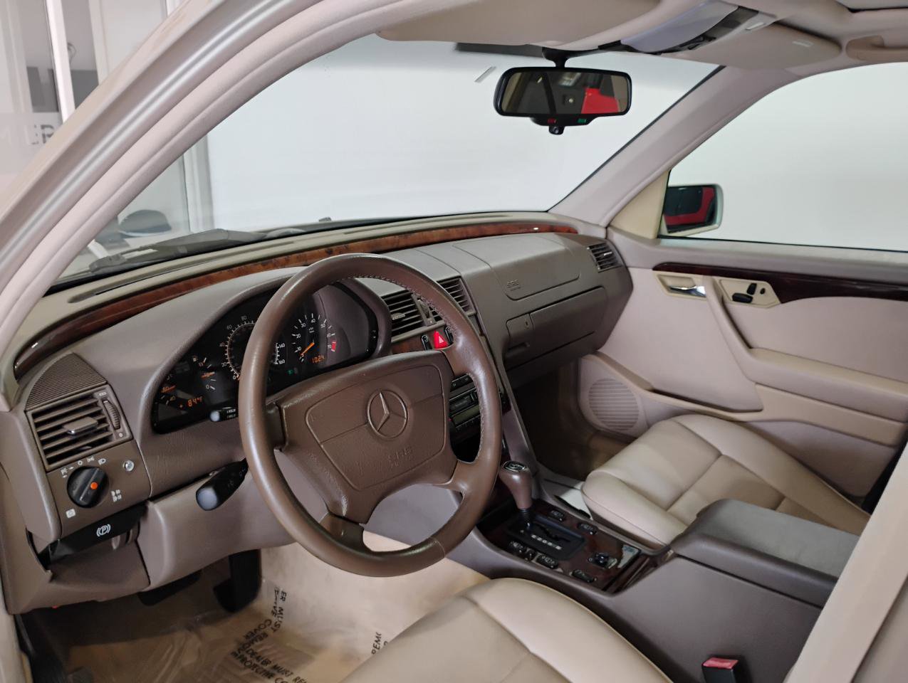 Used 1996 Mercedes-Benz C 280 Sedan image 25