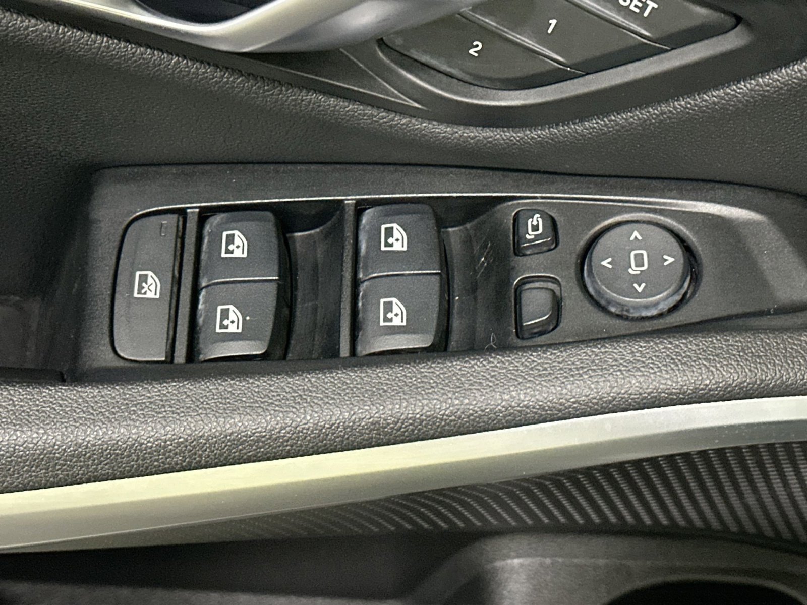 Used 2020 BMW 330i xDrive Sedan w/ Convenience Package image 16