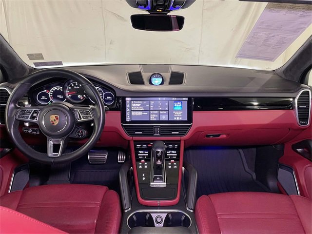 Used 2021 Porsche Cayenne Turbo image 24