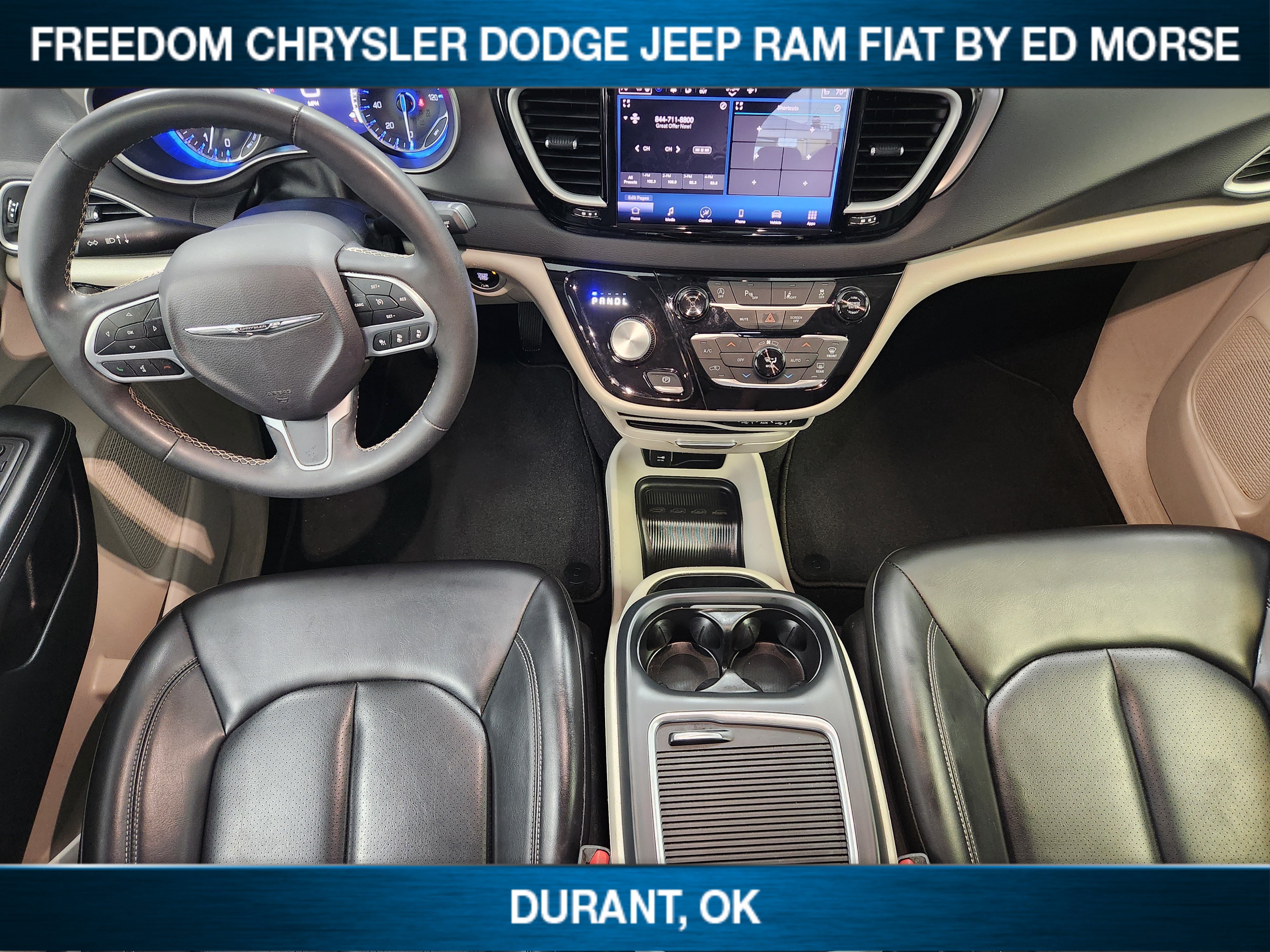 Used 2023 Chrysler Pacifica Touring-L FWD image 20