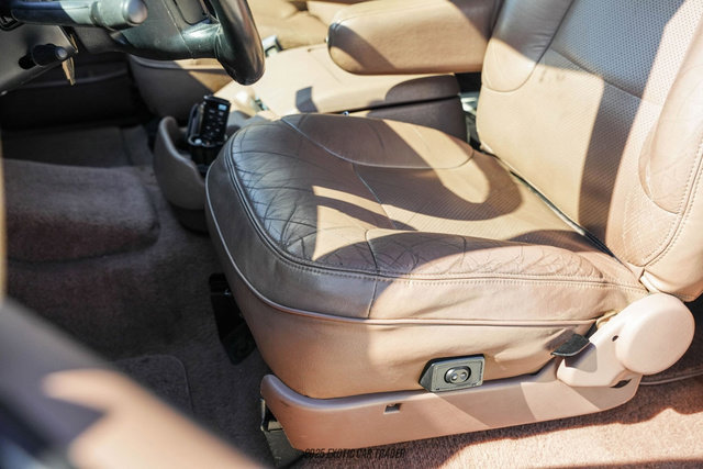 Used 1995 Ford Bronco Eddie Bauer AWD/4WD image 35