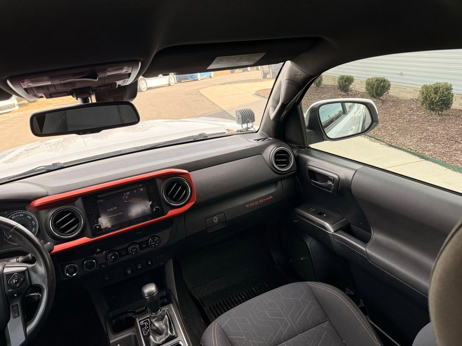 Used 2019 Toyota Tacoma TRD Off-Road image 35