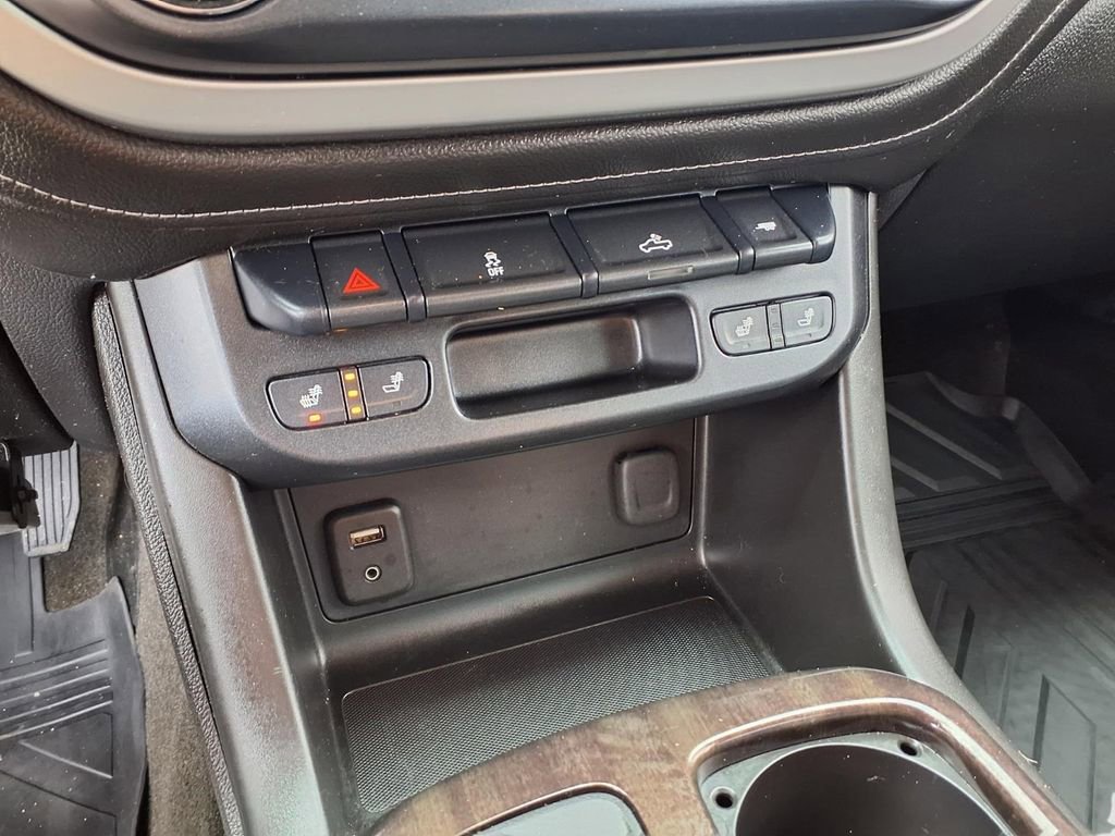 Used 2017 GMC Canyon SLT w/ Trailering Package image 17