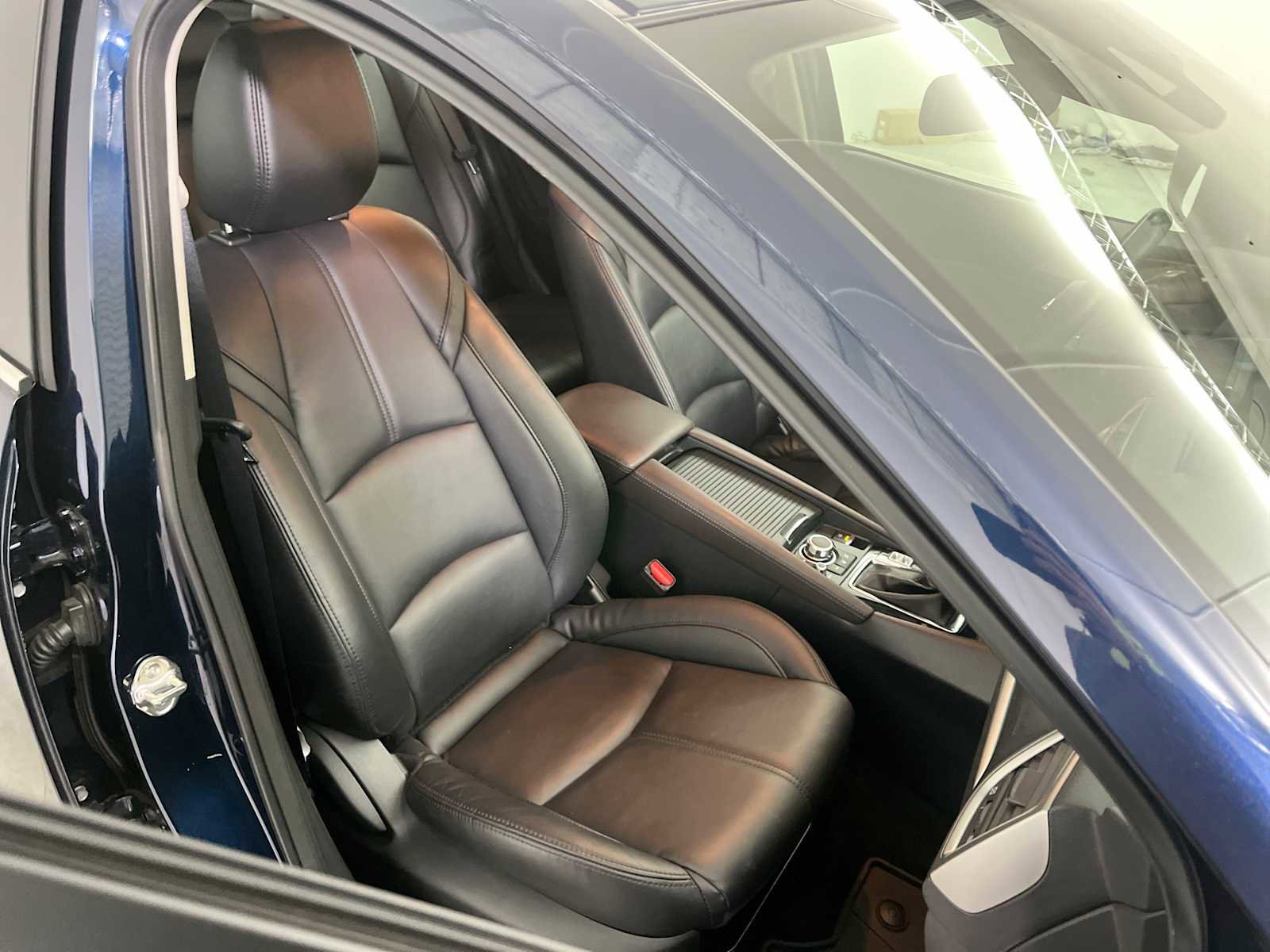 Used 2018 MAZDA MAZDA3 Touring image 25