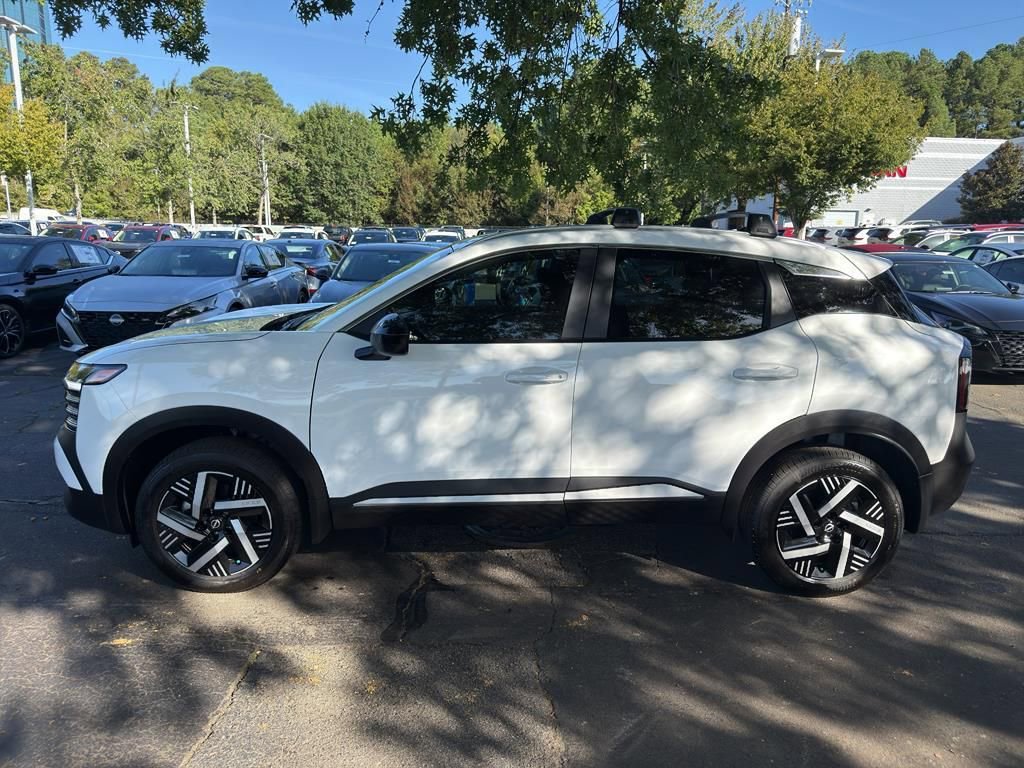 New 2026 Nissan Kicks SV w/ SV Premium Package image 4