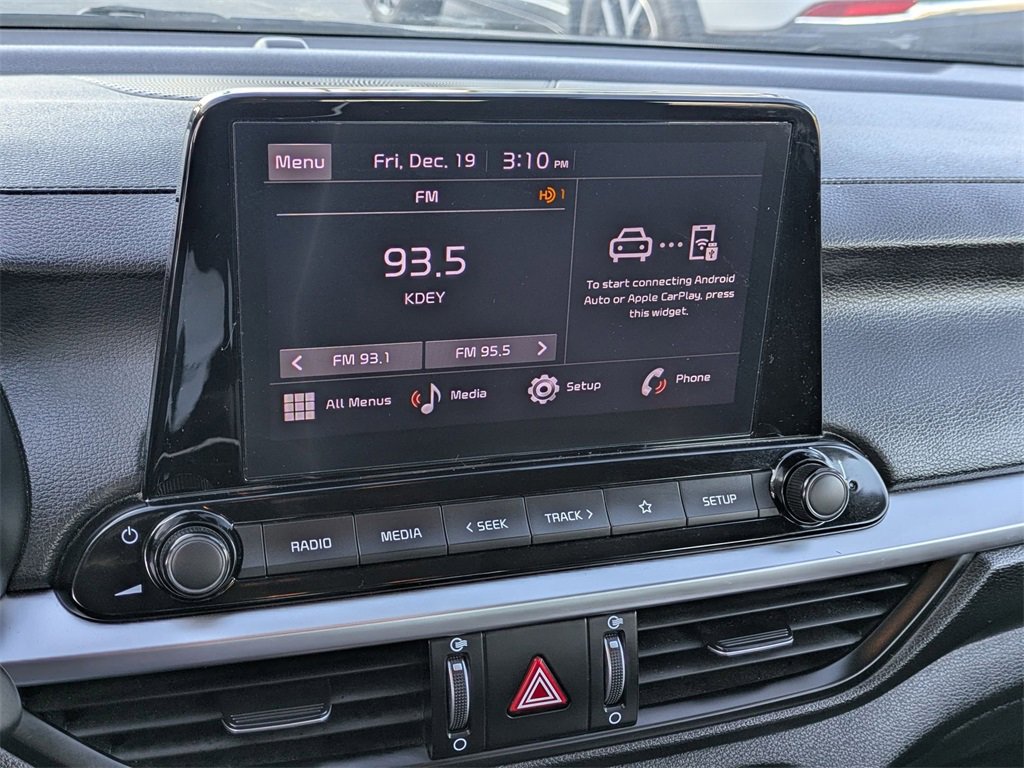 Used 2024 Kia Forte LXS image 17