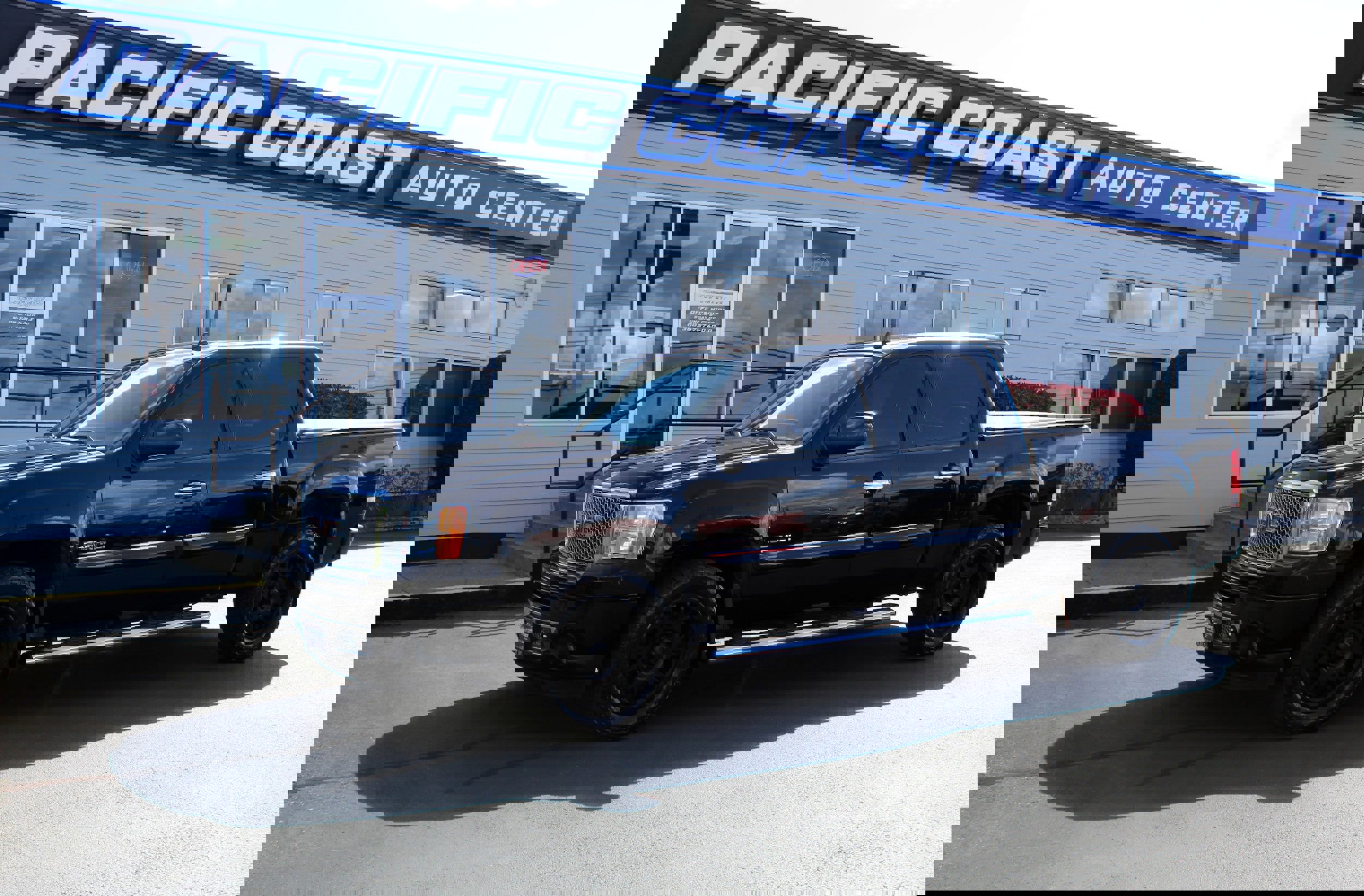 Used 2010 GMC Sierra 1500 Denali image 1