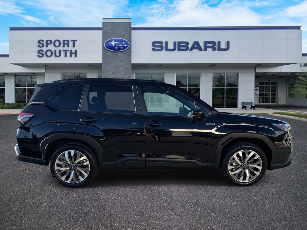 New 2025 Subaru Forester Touring image 2
