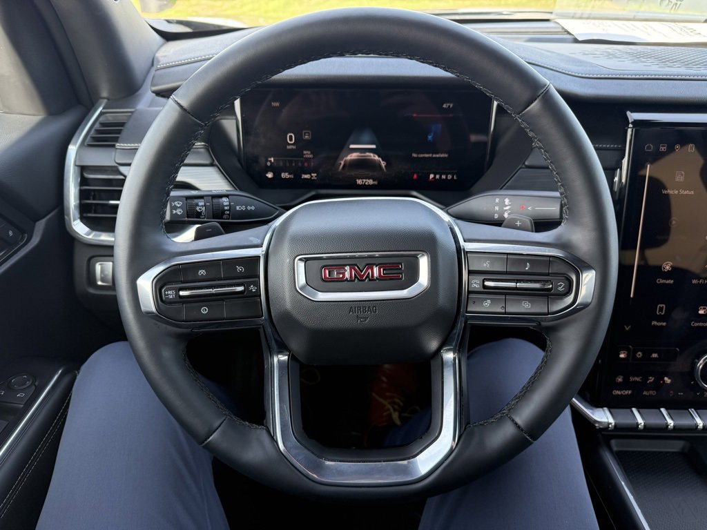 Used 2024 GMC Acadia Elevation image 20