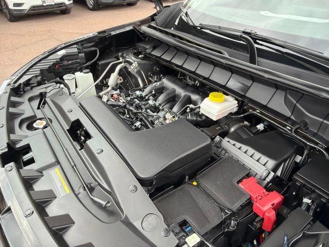 Certified 2025 Nissan Pathfinder Platinum AWD/4WD image 12