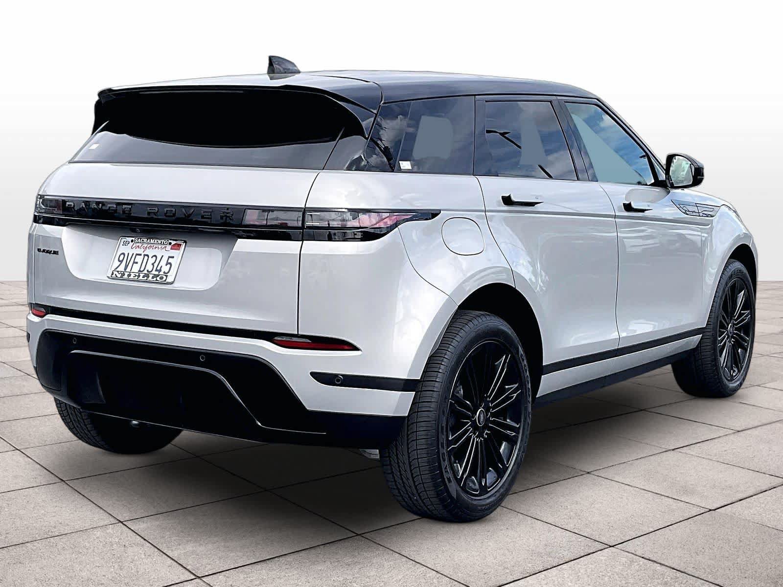 Used 2026 Land Rover Range Rover Evoque S AWD/4WD image 16