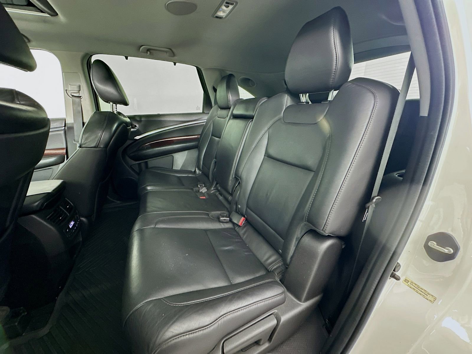 Used 2016 Acura MDX SH-AWD image 25