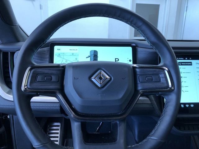 Used 2023 Rivian R1T Adventure AWD/4WD image 24