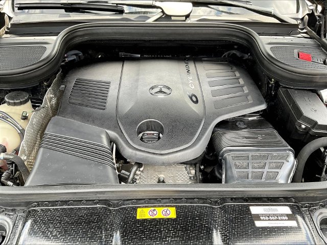 Used 2023 Mercedes-Benz GLS 450 4MATIC image 31