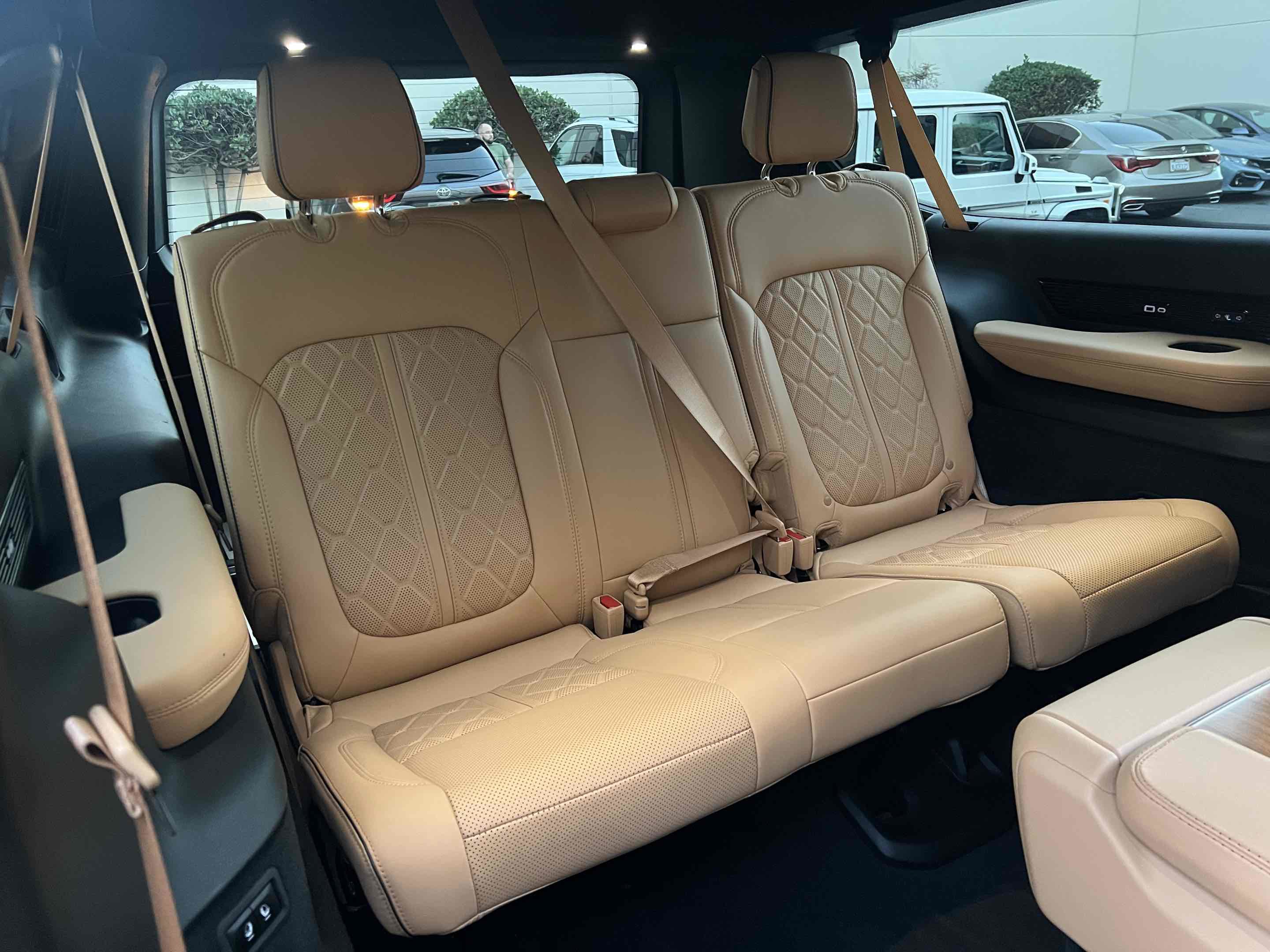 Used 2023 Jeep Grand Wagoneer L Series III image 33