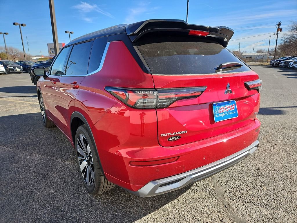 New 2026 Mitsubishi Outlander SEL image 9