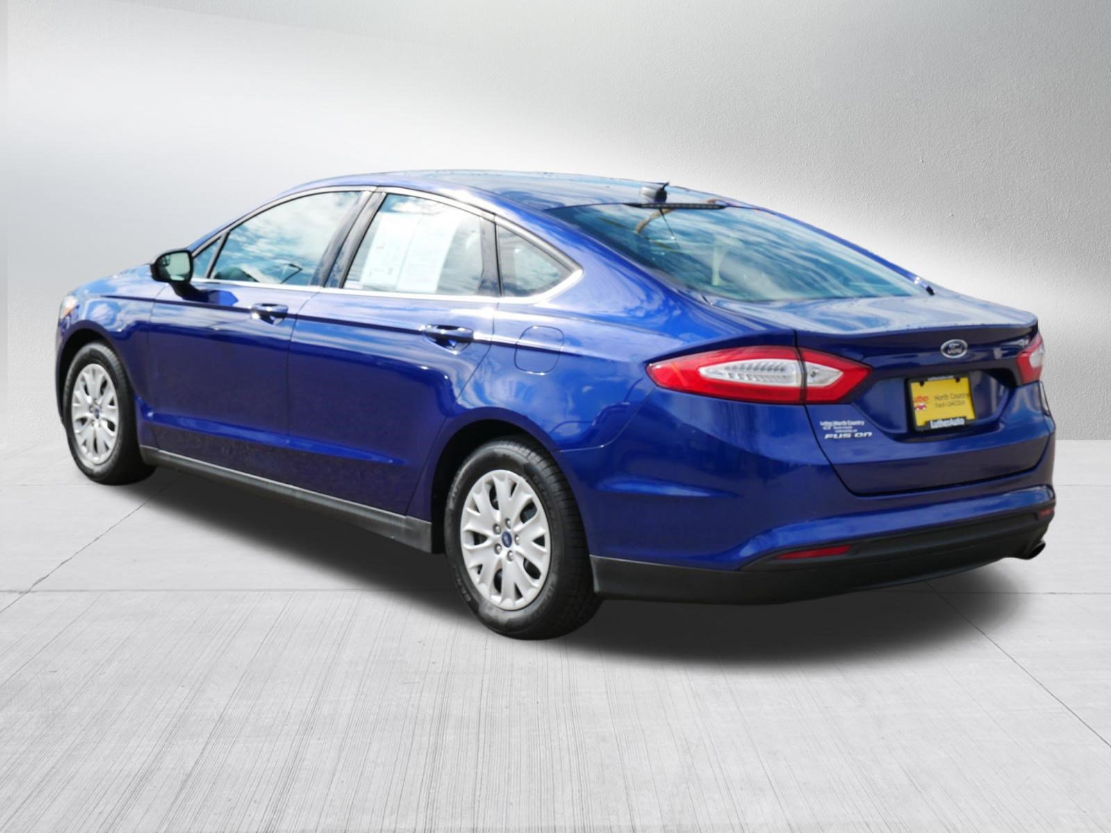 Used 2013 Ford Fusion S image 5
