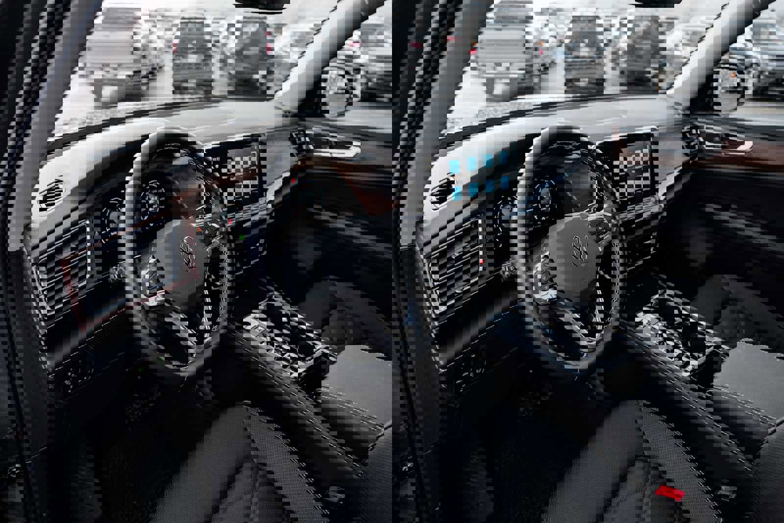 Used 2025 Volkswagen Atlas SE image 18