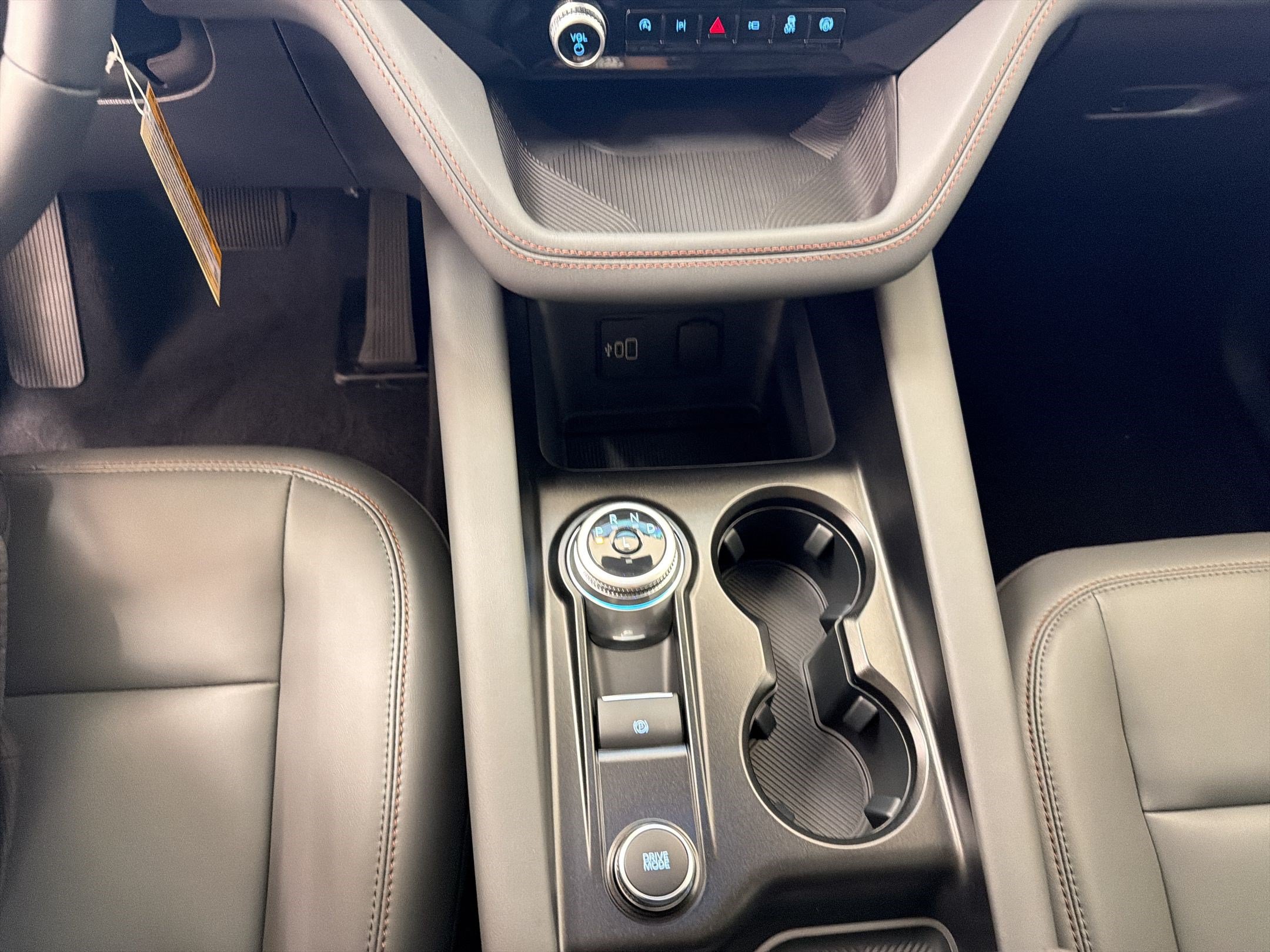 New 2026 Ford Explorer Active w/ Active Comfort Package RWD image 23