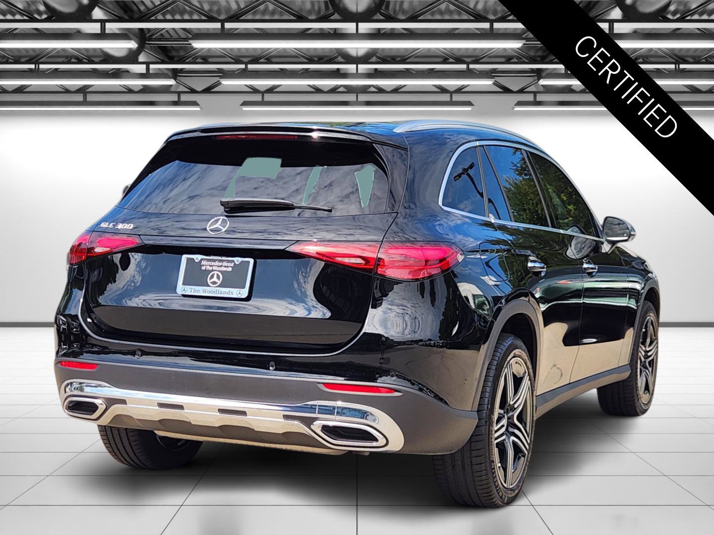 Certified 2026 Mercedes-Benz GLC 300 image 9