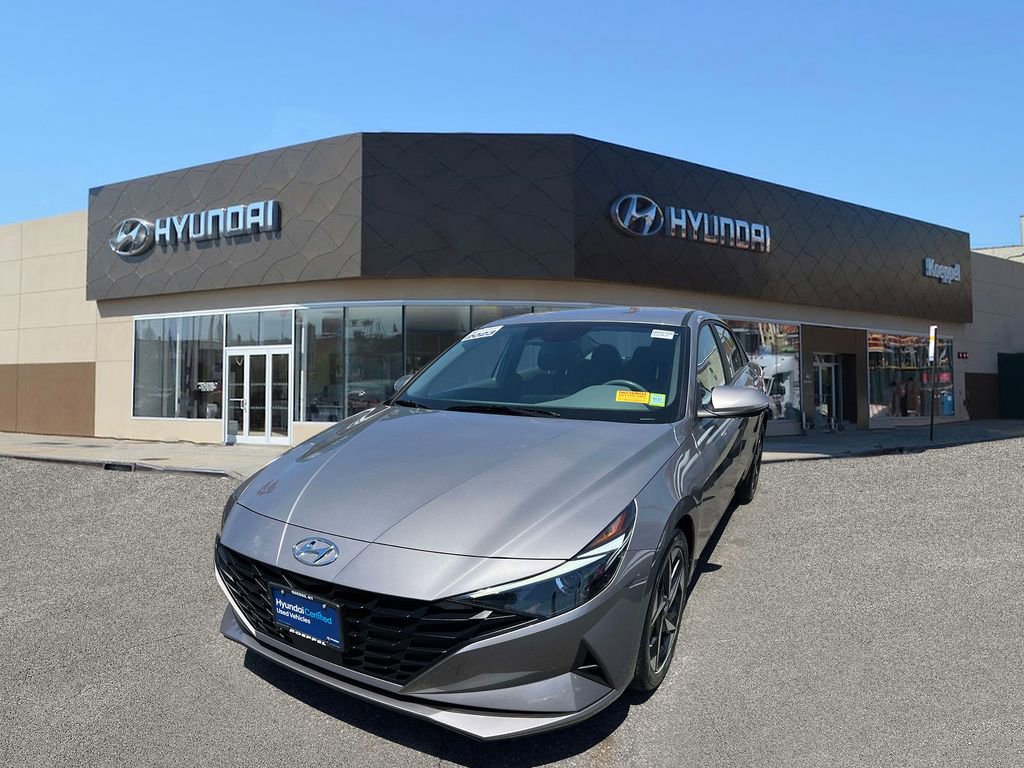 Certified 2023 Hyundai Elantra SEL w/ Convenience Package FWD image 4
